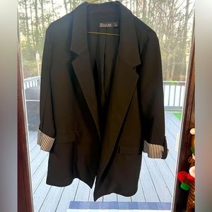 3/4 Sleeve Blazer with pockets